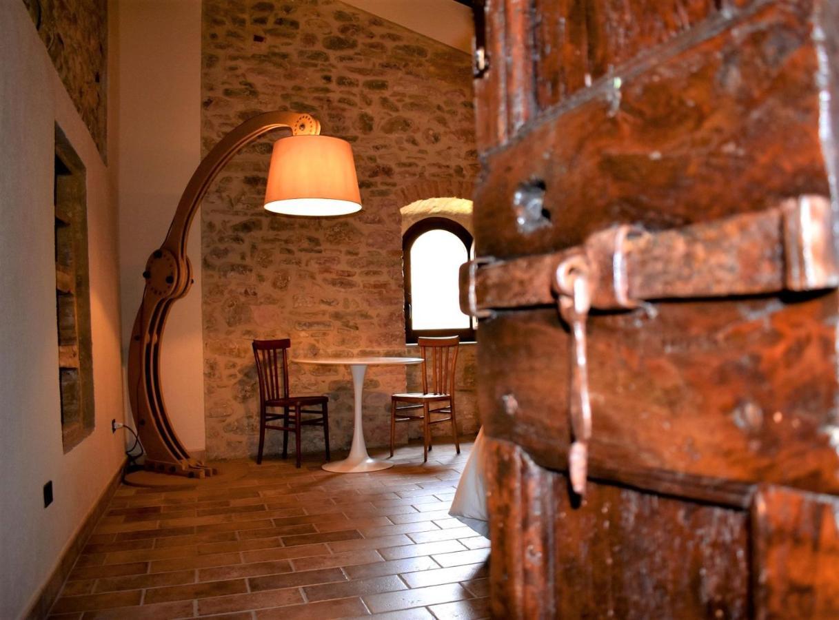 Agriturismo Marcofrate, A Retreat In The Nature Valtopina エクステリア 写真